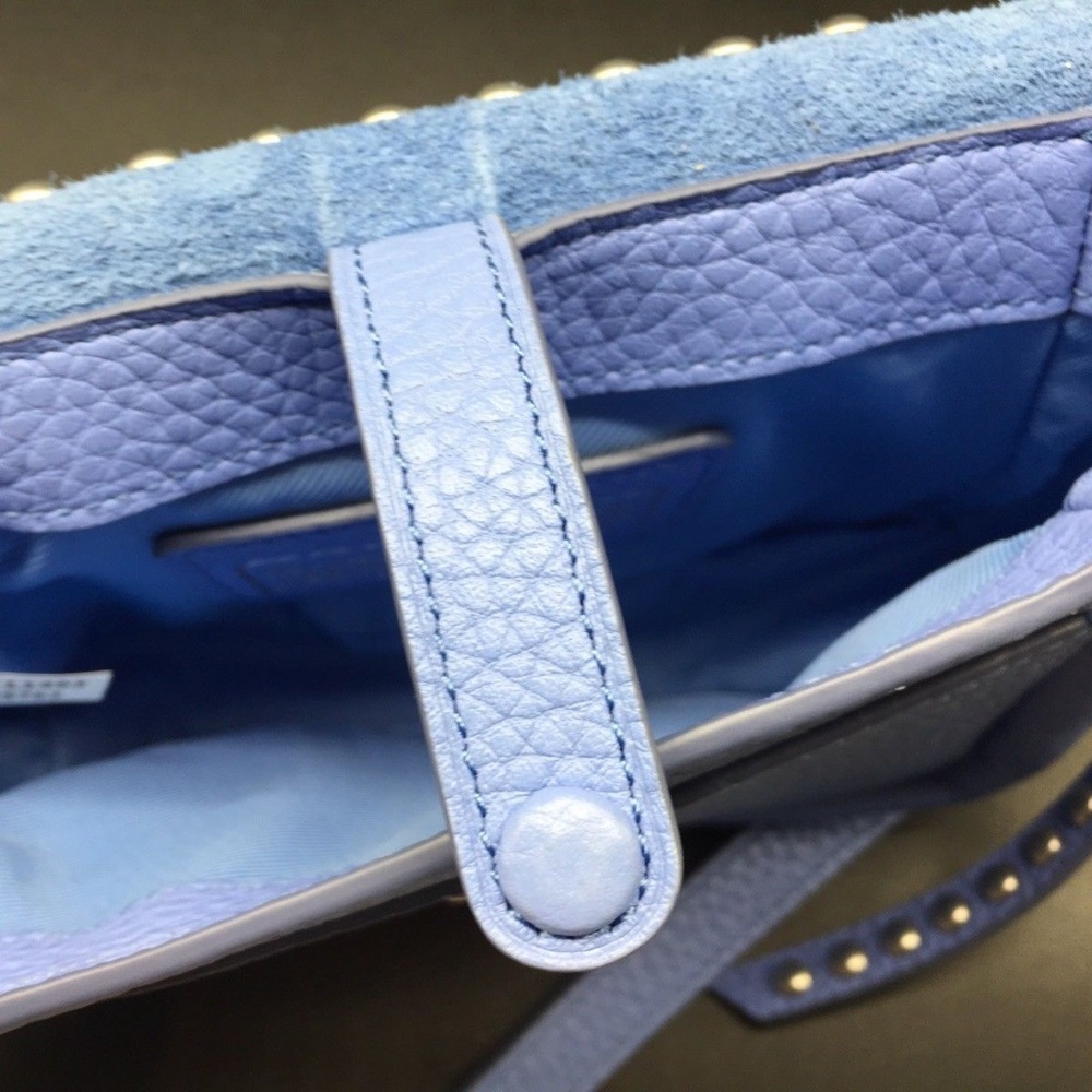 Coach LCQR Periwinkle Rivet Flap DAKOTAH Purse - Picture 7 of 8